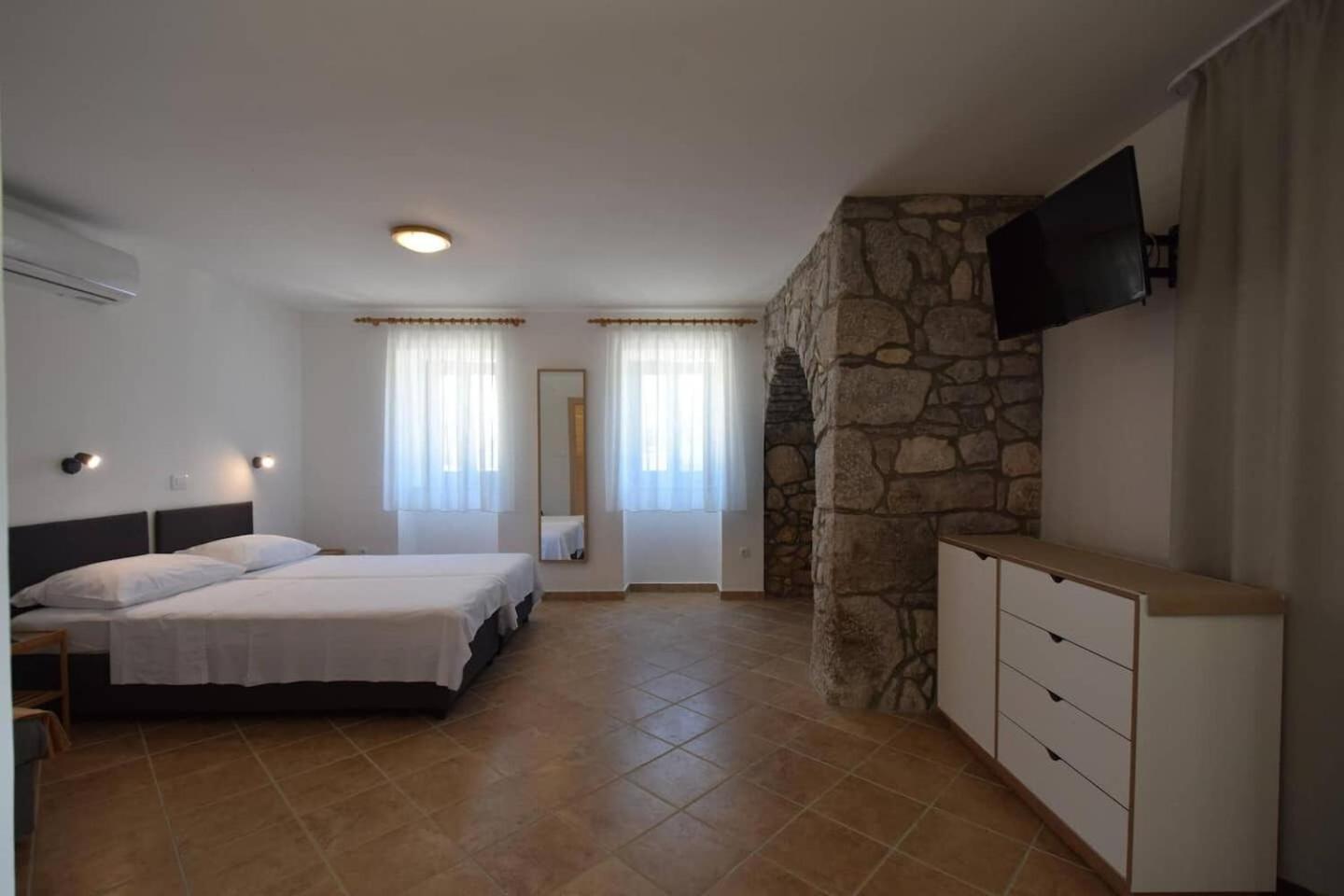 Apartments Insula Insule - Rustic & Peaceful Skrbčići Kültér fotó